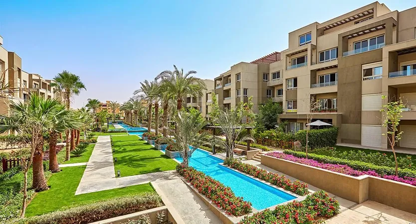 كمبوند سوان ليك التجمع الاول