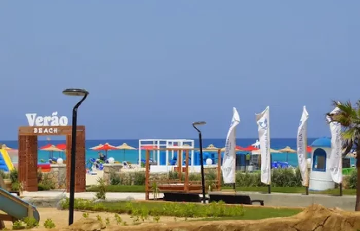 لاسرينا