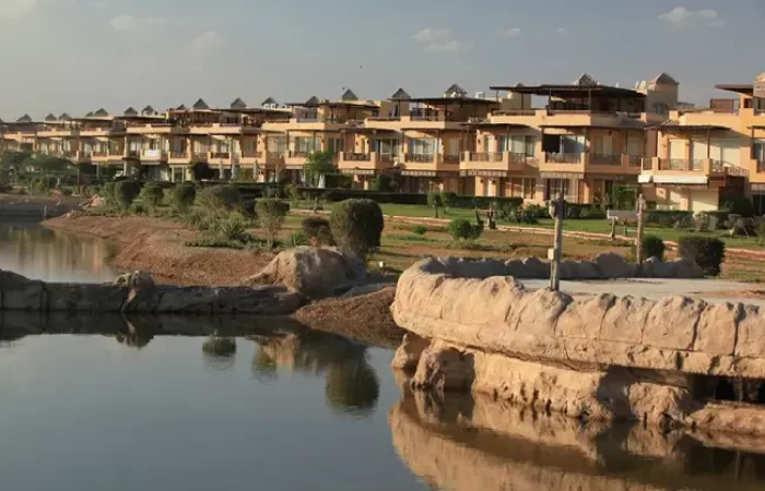 لاسرينا السخنة (2)